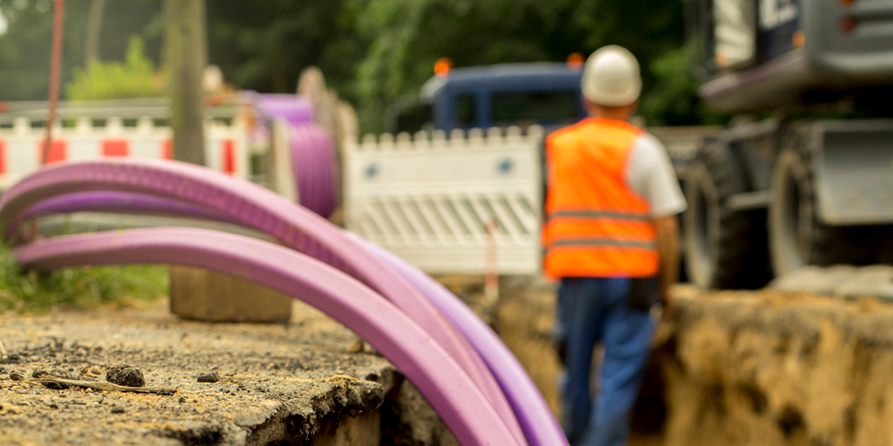 Fiberkabels op een werf van een constructiepartner.